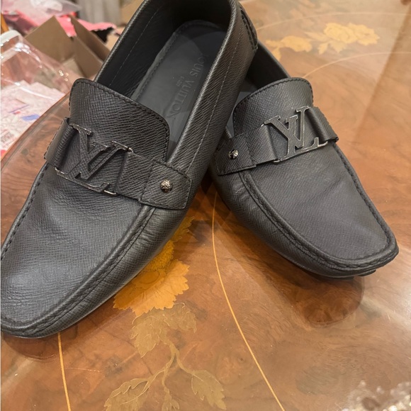Louis Vuitton Men's leather Textured Black loafers Slip-Ons drivers shoes Sz 9.5 - Picture 8 of 16